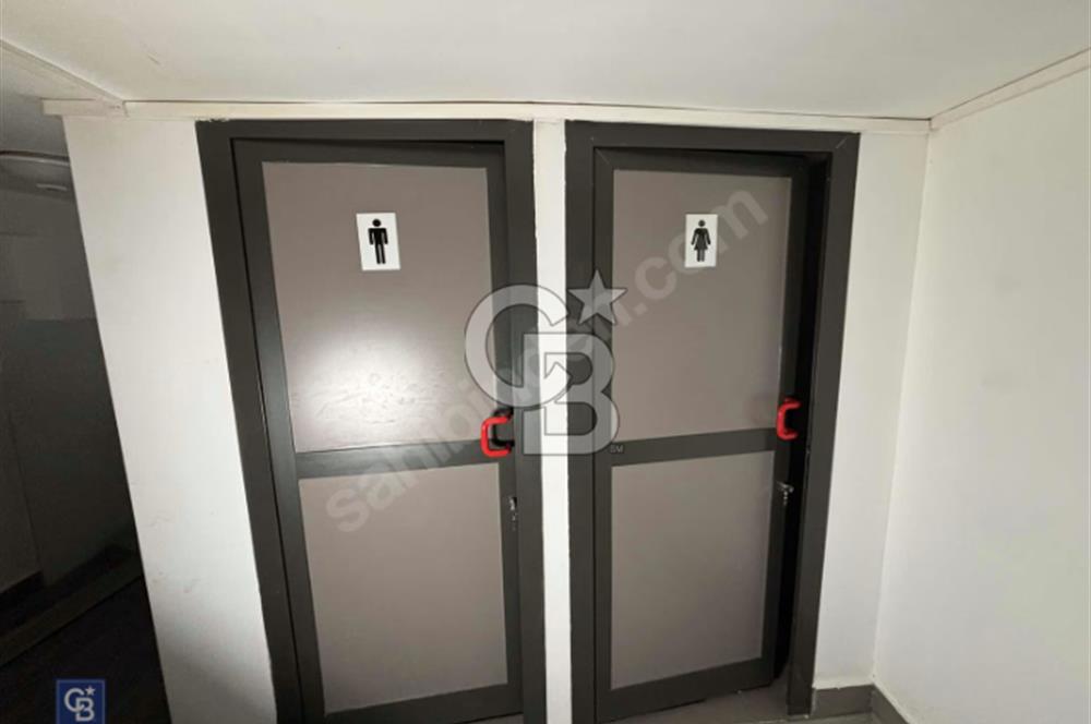 CB CITY' DEN ATATÜRK CD. ÜZERİ 250M² SATILIK İŞ YERİ