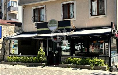 İçerenköy Prof. Dr. Ali Nihat T. Caddesi'nde Devren Kiralık Cafe