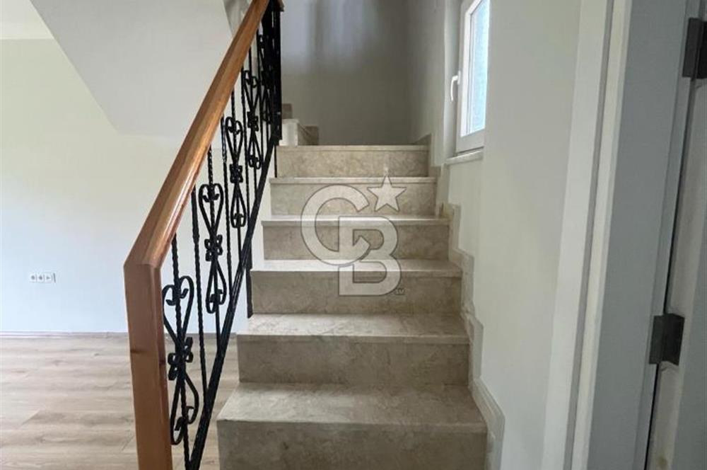 SERİK BOĞAZKENT TRİPLEKS VİLLA