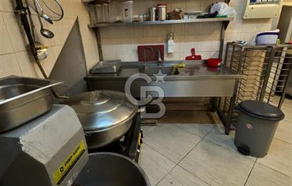 İçerenköy Prof. Dr. Ali Nihat T. Caddesi'nde Devren Kiralık Cafe