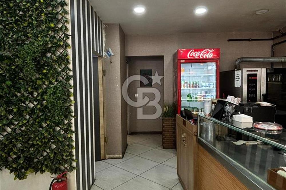 İçerenköy Prof. Dr. Ali Nihat T. Caddesi'nde Devren Kiralık Cafe