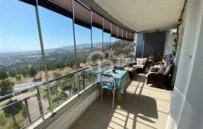 BAYRAKLI 75.YIL'DA DENİZ MANZARALI 3+1 SATILIK MODERN DAİRE