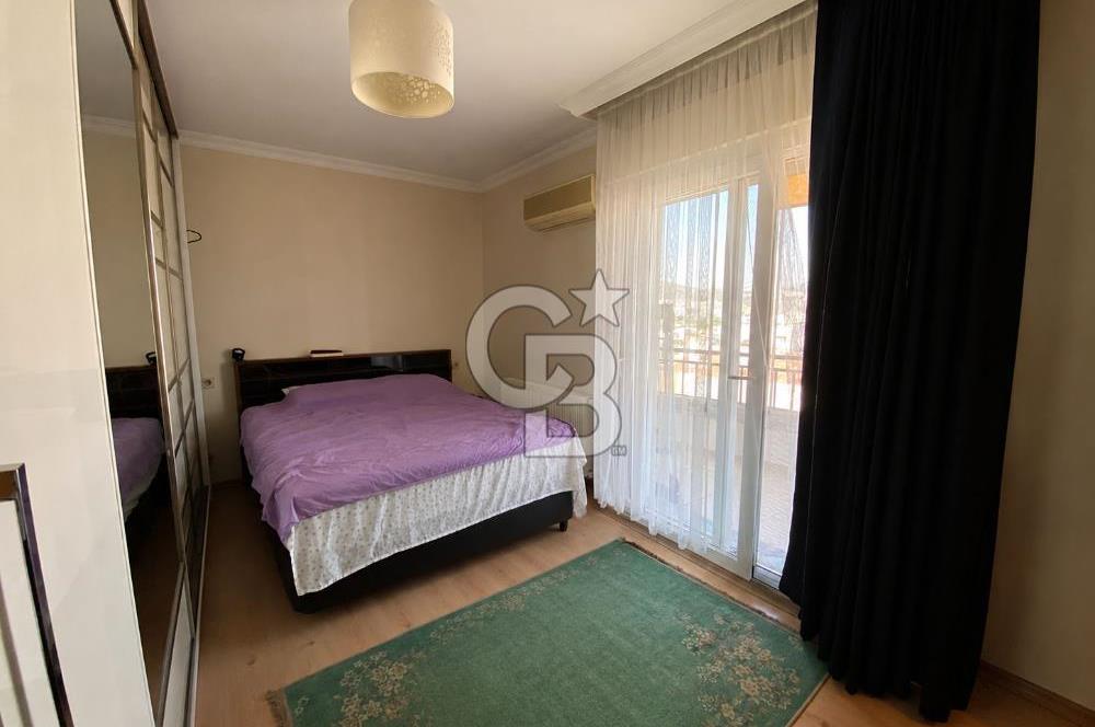 BAYRAKLI 75.YIL'DA DENİZ MANZARALI 3+1 SATILIK MODERN DAİRE
