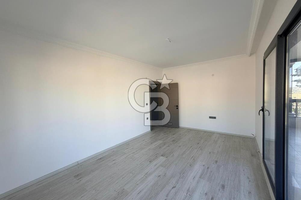 AYVALIK KÜÇÜKKÖY HAVUZLU SİTEDE SATILIK 2+1 GİRİŞ KAT DAİRE