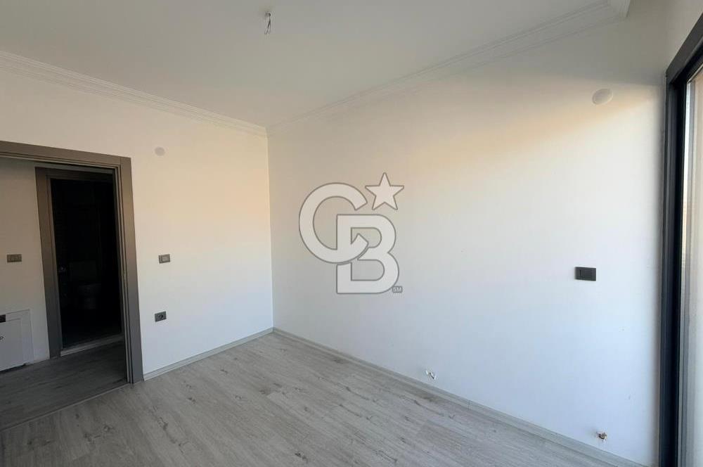 AYVALIK KÜÇÜKKÖY HAVUZLU SİTEDE SATILIK 2+1 GİRİŞ KAT DAİRE