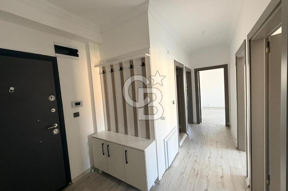 AYVALIK KÜÇÜKKÖY HAVUZLU SİTEDE SATILIK 2+1 GİRİŞ KAT DAİRE