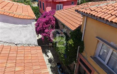 AYVALIK MERKEZ'DE MASRAFSIZ AİR BNB YAPILAN LOFT RUM EVİ