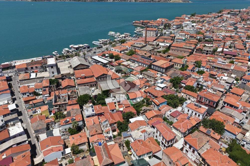 AYVALIK MERKEZ'DE MASRAFSIZ AİR BNB YAPILAN LOFT RUM EVİ