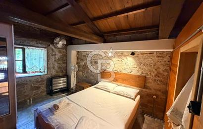 AYVALIK MERKEZ'DE MASRAFSIZ AİR BNB YAPILAN LOFT RUM EVİ
