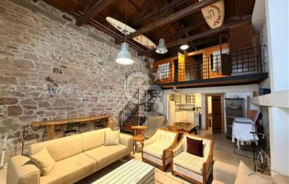 AYVALIK MERKEZ'DE MASRAFSIZ AİR BNB YAPILAN LOFT RUM EVİ