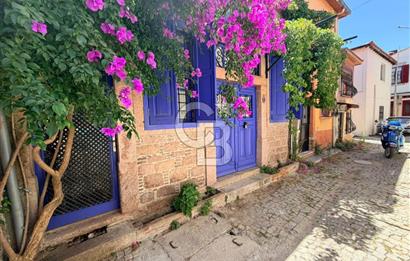 AYVALIK MERKEZ'DE MASRAFSIZ AİR BNB YAPILAN LOFT RUM EVİ