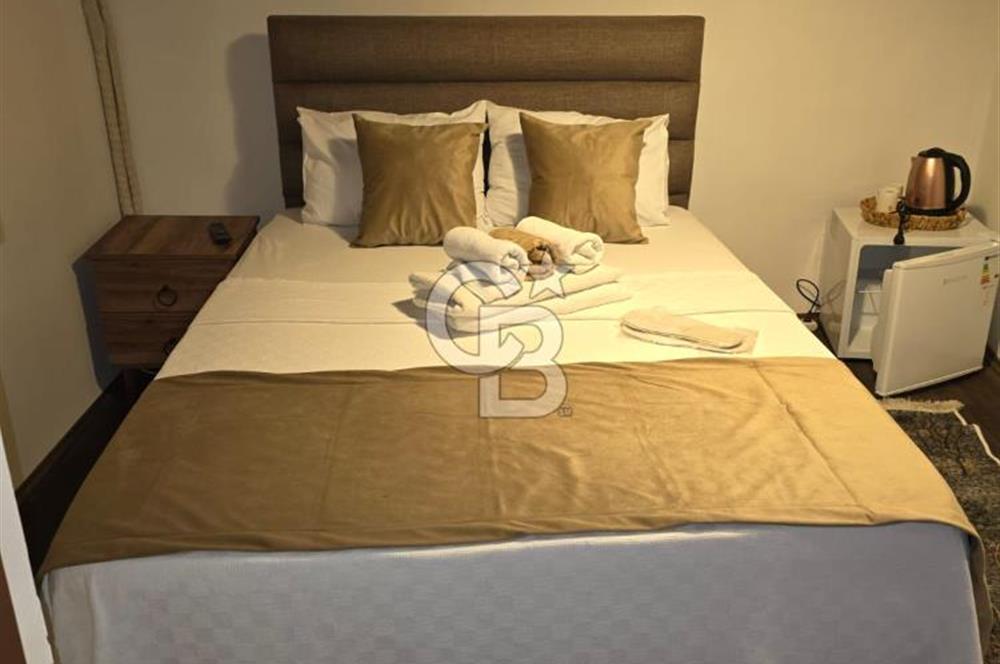 AYVALIK FETHİYE MAHALLESİNDE MERKEZİ KONUMDA BUTİK OTEL