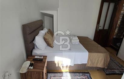AYVALIK FETHİYE MAHALLESİNDE MERKEZİ KONUMDA BUTİK OTEL