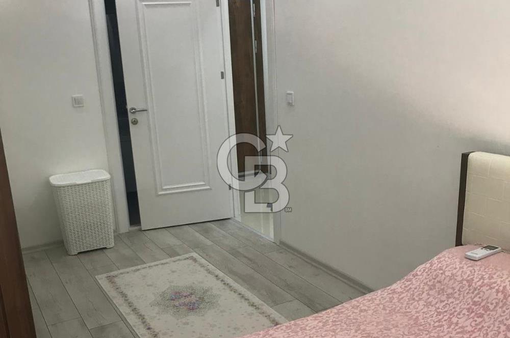 KARŞIYAKA CUMHURİYET MH'DE 2+1 SATILIK 90m2 ARAKAT DAİRE