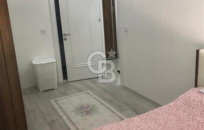 KARŞIYAKA CUMHURİYET MH'DE 2+1 SATILIK 90m2 ARAKAT DAİRE
