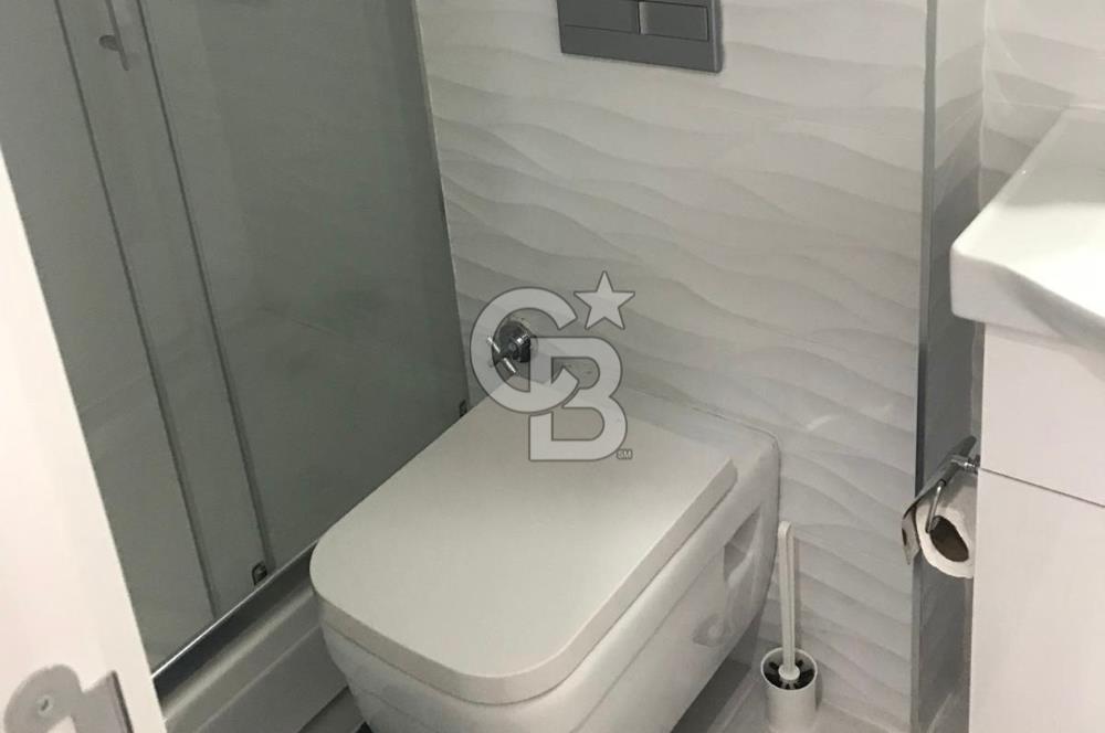 KARŞIYAKA CUMHURİYET MH'DE 2+1 SATILIK 90m2 ARAKAT DAİRE