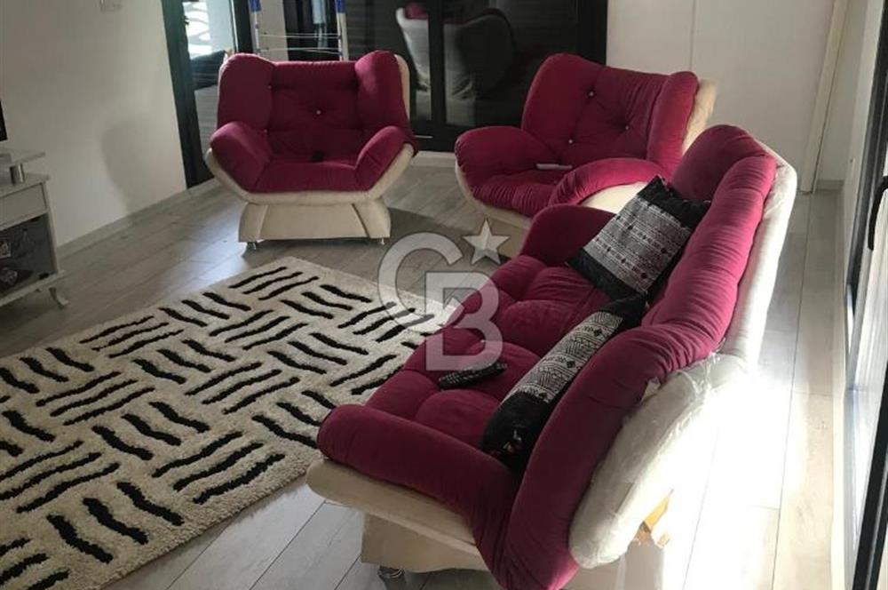 KARŞIYAKA CUMHURİYET MH'DE 2+1 SATILIK 90m2 ARAKAT DAİRE