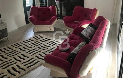 KARŞIYAKA CUMHURİYET MH'DE 2+1 SATILIK 90m2 ARAKAT DAİRE