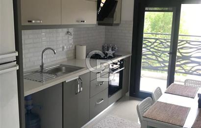 KARŞIYAKA CUMHURİYET MH'DE 2+1 SATILIK 90m2 ARAKAT DAİRE