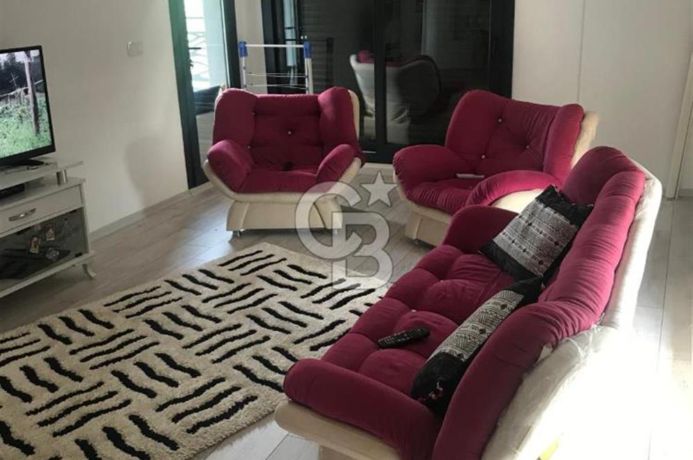 KARŞIYAKA CUMHURİYET MH'DE 2+1 SATILIK 90m2 ARAKAT DAİRE