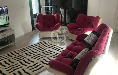 KARŞIYAKA CUMHURİYET MH'DE 2+1 SATILIK 90m2 ARAKAT DAİRE