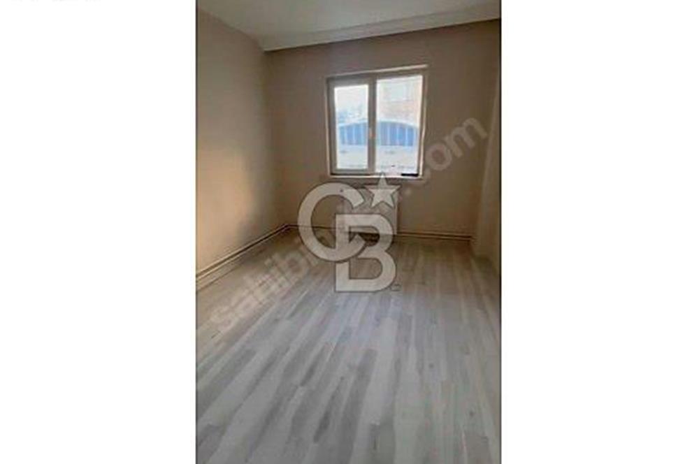 📍 Öveçler Narlı Sokak’ta Kiralık Geniş 3+1 Zemin Kat Daire | Merkezi Konum