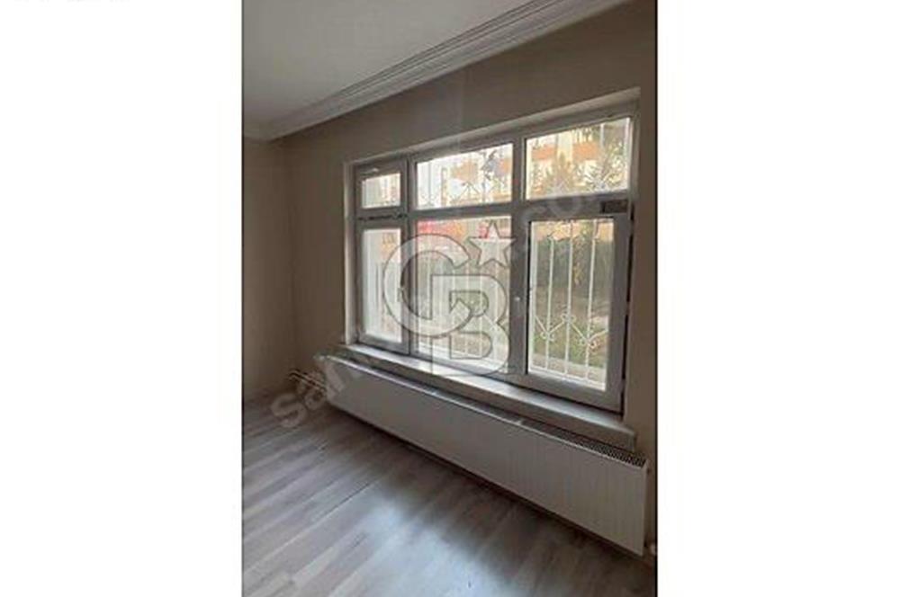 📍 Öveçler Narlı Sokak’ta Kiralık Geniş 3+1 Zemin Kat Daire | Merkezi Konum