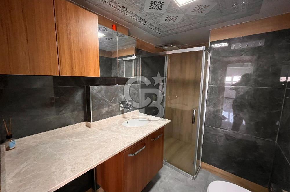 Esatpaşa Mahallesi’nde Site içerisinde Havuzlu Kiralık 2+1 Daire