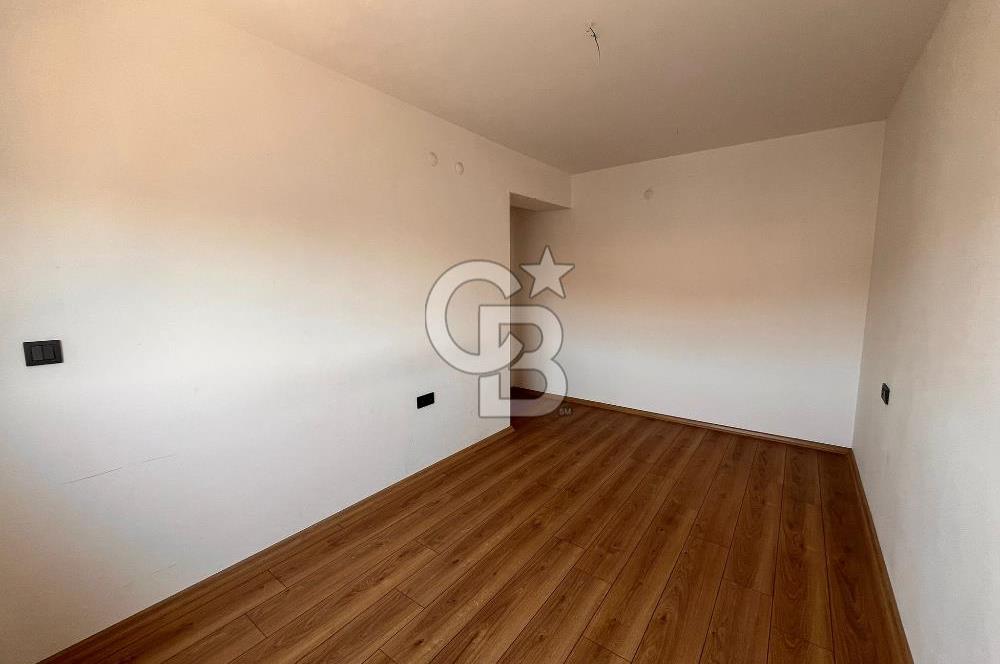 Esatpaşa Mahallesi’nde Site içerisinde Havuzlu Kiralık 2+1 Daire