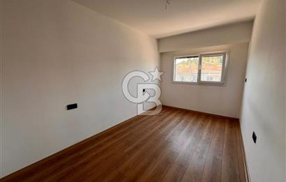 Esatpaşa Mahallesi’nde Site içerisinde Havuzlu Kiralık 2+1 Daire