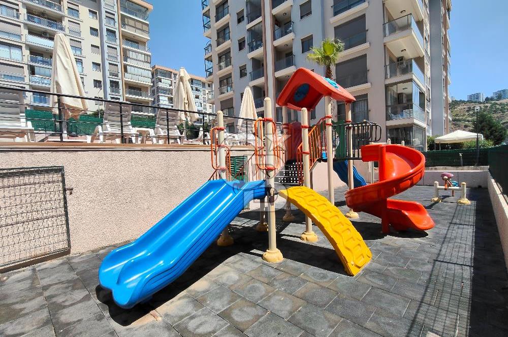 MARKA 270 SİTESİNDE ARA KAT SIFIR LÜKS 3+1 DAİRE