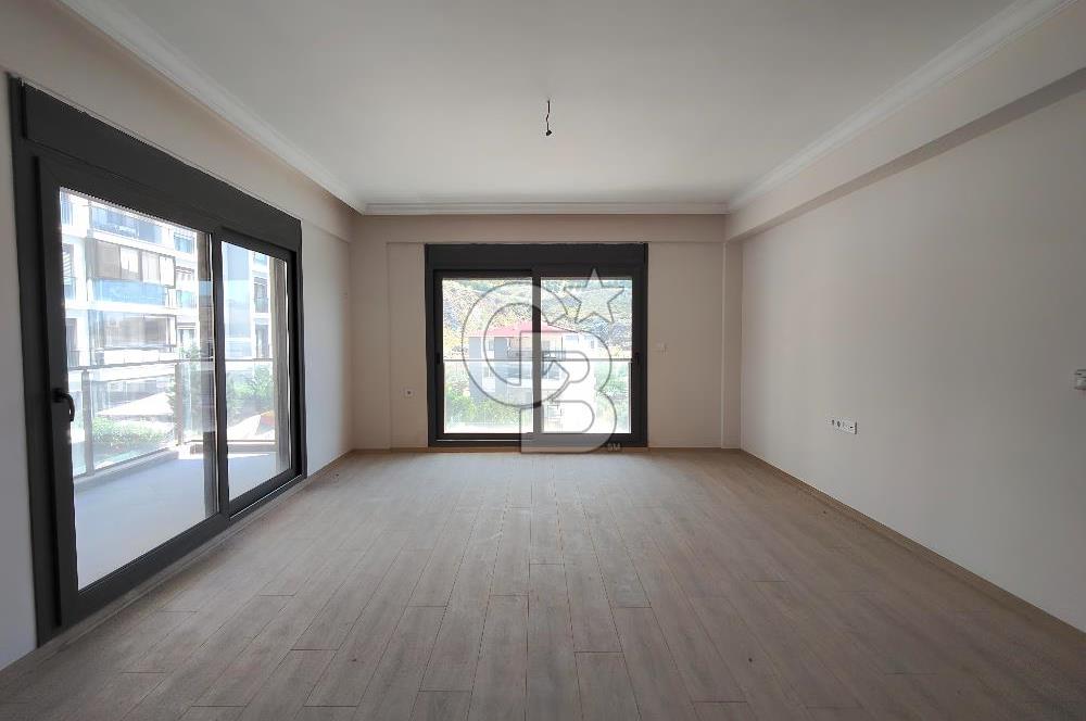 MARKA 270 SİTESİNDE ARA KAT SIFIR LÜKS 3+1 DAİRE