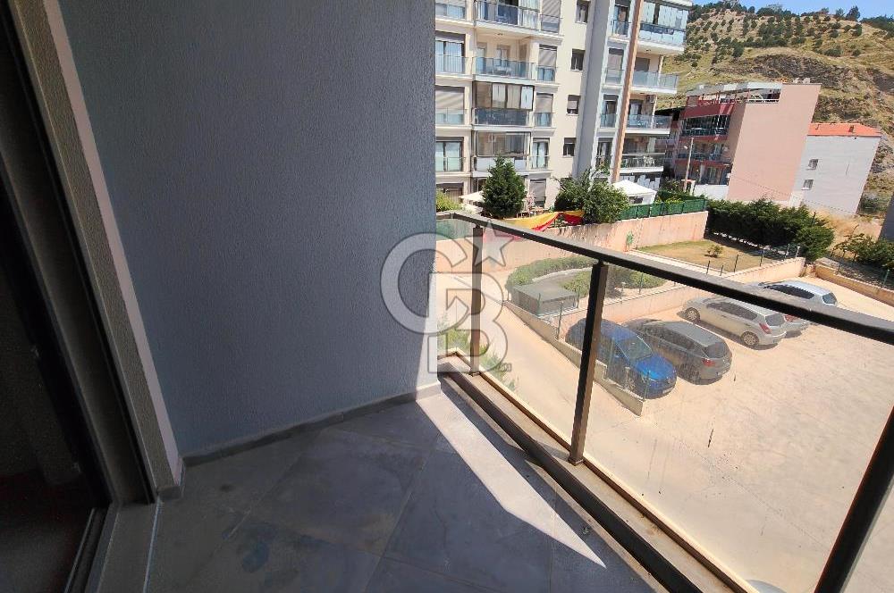 MARKA 270 SİTESİNDE ARA KAT SIFIR LÜKS 3+1 DAİRE