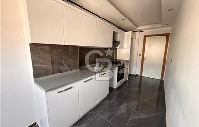 Esatpaşa Mahallesi’nde Site içerisinde Havuzlu Kiralık 2+1 Daire
