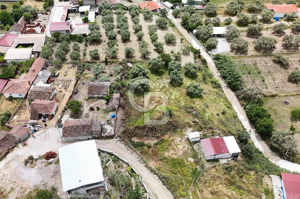 MANİSA SARUHANLI KEPENEKLİ DE SATILIK İKİ KAT İMARLI 652 M² ARSA