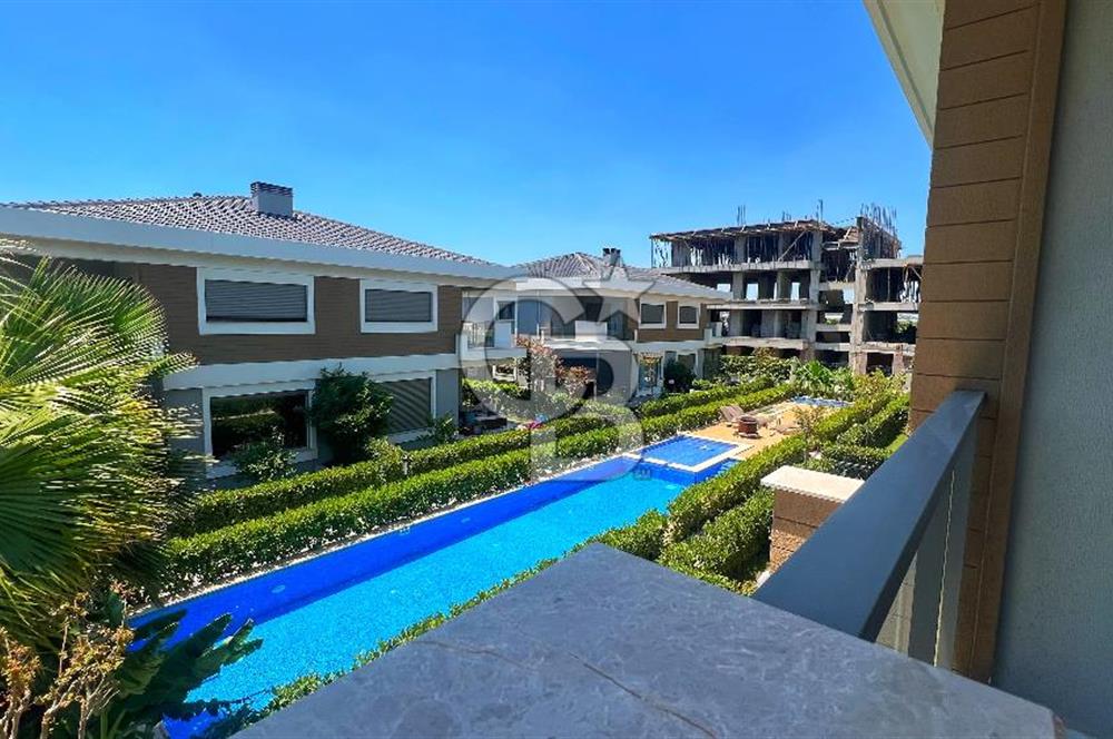 CBC Aura Villaları Özel 4+1 Eşyalı kiralık Villa