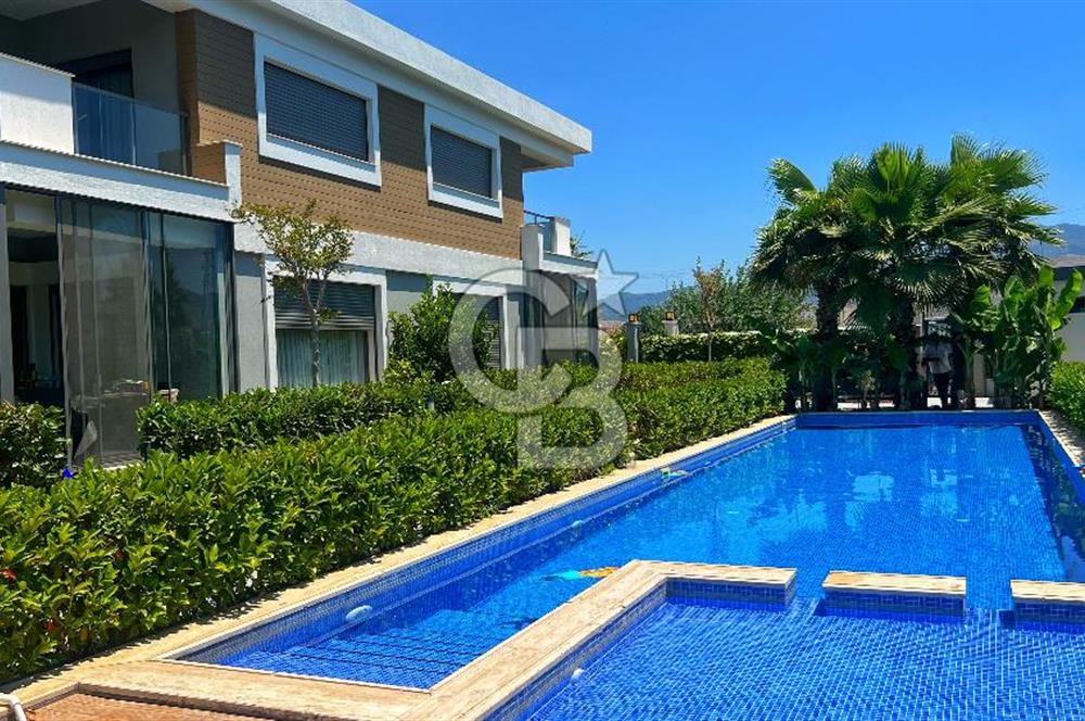 CBC Aura Villaları Özel 4+1 Eşyalı kiralık Villa