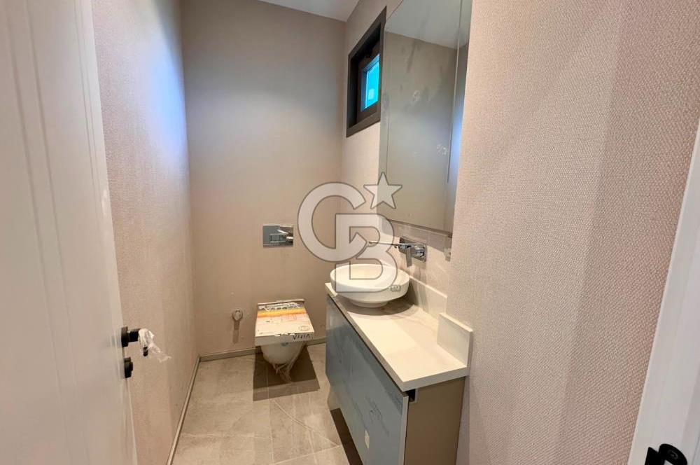 CB ENVOY | Kartepe'de Müstakil Havuzlu Site İçi 4+1 Lüks Villa