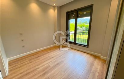 CB ENVOY | Kartepe'de Müstakil Havuzlu Site İçi 4+1 Lüks Villa