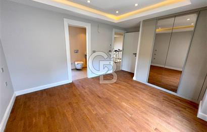 CB ENVOY | Kartepe'de Müstakil Havuzlu Site İçi 4+1 Lüks Villa