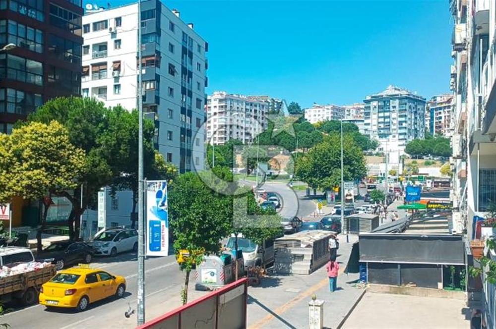 Göztepe Metro Yanı,Amerikan Koleji Karşısı Satılık Ferah 3+1