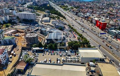 GEBZE E-5 CEPHELİ | 5.244 m² KAPALI ALANLI PRESTİJLİ SHOWROOM & SERVİS TESİSİ