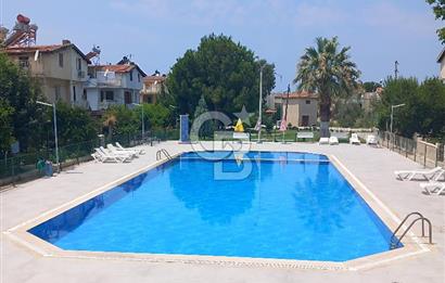 KUŞADASI DAVUTLARDA SİTE İÇERİSİNDE SATILIK TRİPLEKS VİLLA