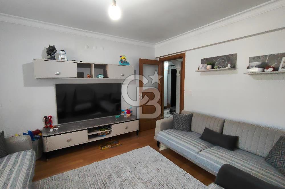 ÇİĞLİ İNÖNÜ MAHALLESİ SİTE İÇİ K.MUTFAK SATILIK 2+1 DAİRE
