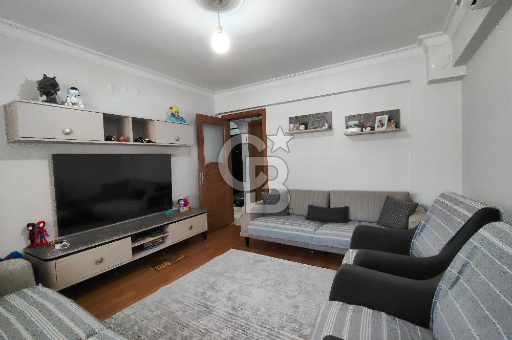 ÇİĞLİ İNÖNÜ MAHALLESİ SİTE İÇİ K.MUTFAK SATILIK 2+1 DAİRE