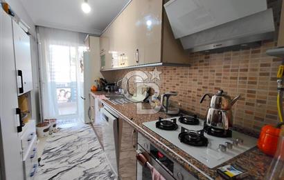 ÇİĞLİ İNÖNÜ MAHALLESİ SİTE İÇİ K.MUTFAK SATILIK 2+1 DAİRE