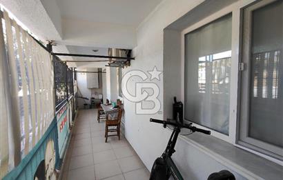 ÇİĞLİ İNÖNÜ MAHALLESİ SİTE İÇİ K.MUTFAK SATILIK 2+1 DAİRE