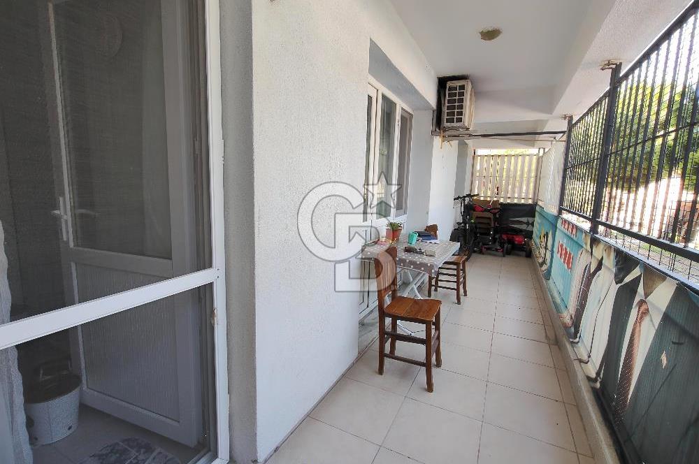 ÇİĞLİ İNÖNÜ MAHALLESİ SİTE İÇİ K.MUTFAK SATILIK 2+1 DAİRE