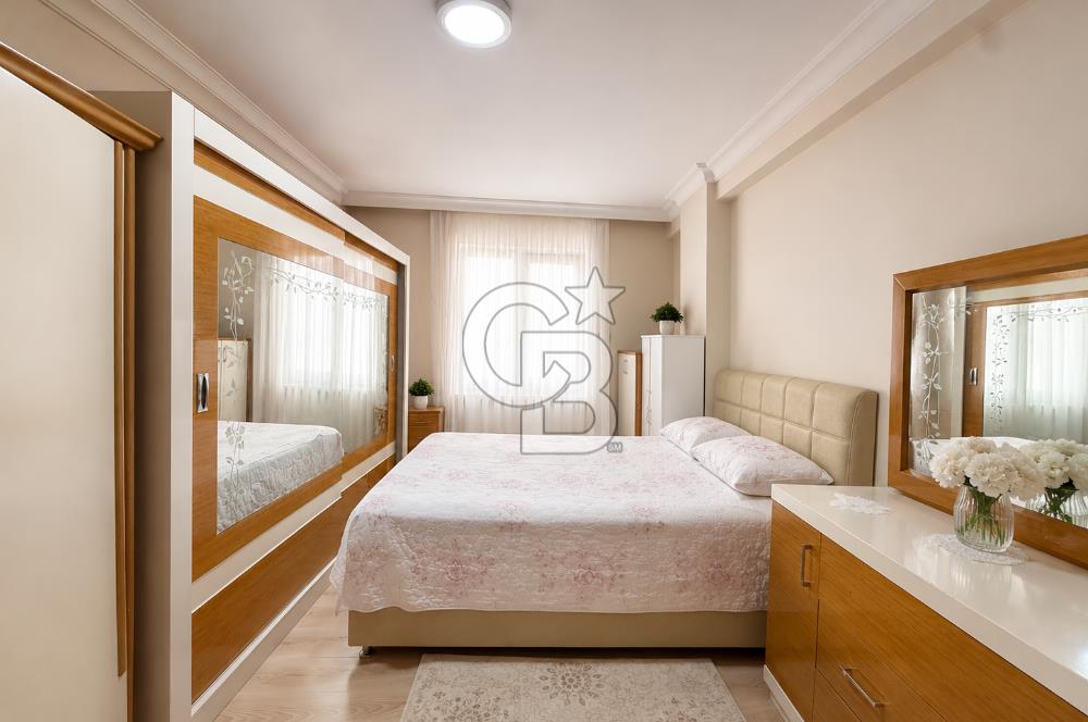 Ümraniye İnkılap Mahallesi nde Satılık 4+2 Daire