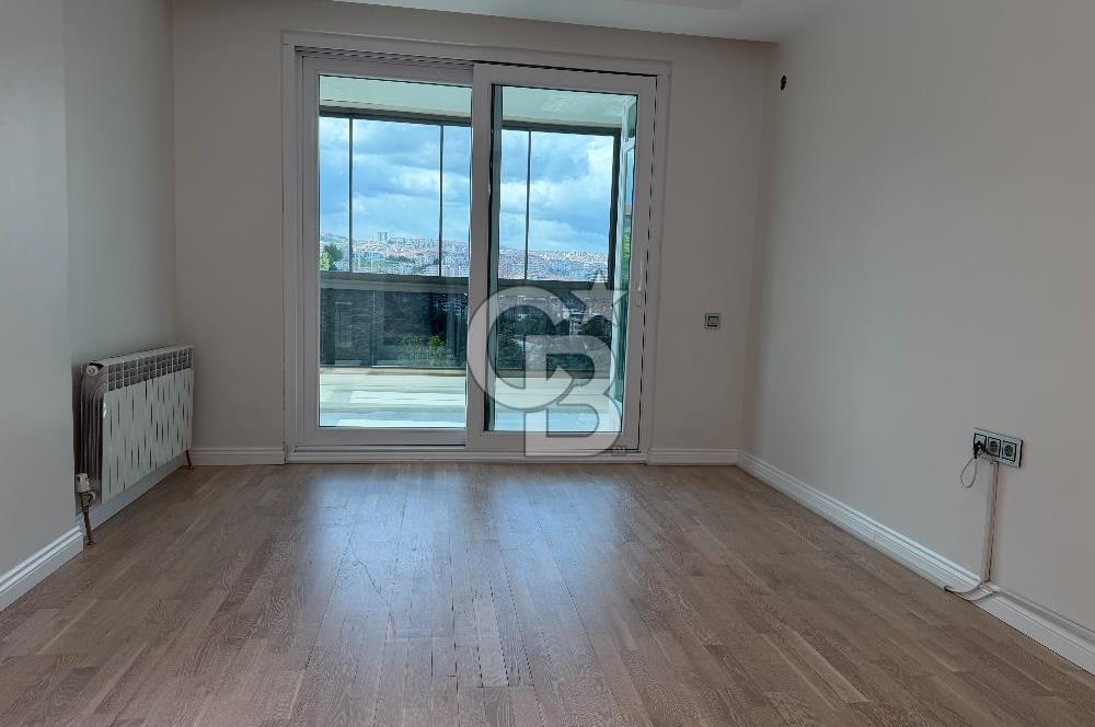 SUBAYEVLERİNDE VADİ VE ORMAN MANZARALI 4+1 SATILIK LÜKS DAİRE